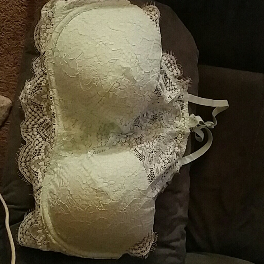 Light green Victoria's Secret bra